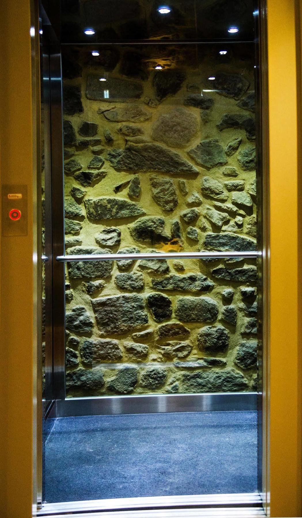 Se Inn Estudios Braga Luaran gambar